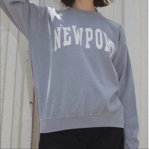 Brandy Melville Newport Sweatshirt M